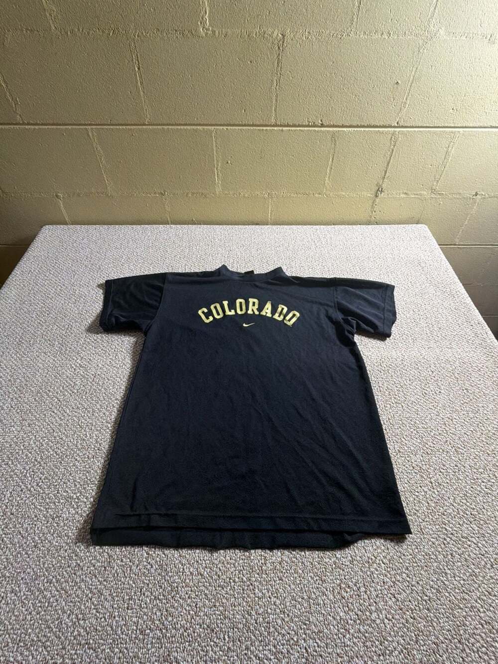 Nike Colorado Buffaloes Black T-Shirt with Arch Logo